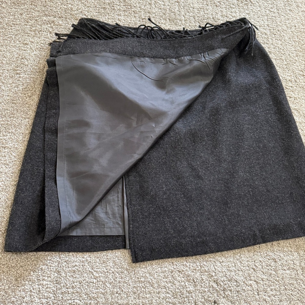 Vintage Talbots Charcoal Wool Blend Wrap Mini Skirt Fringe Classic Career 16‎ - Picture 5 of 9
